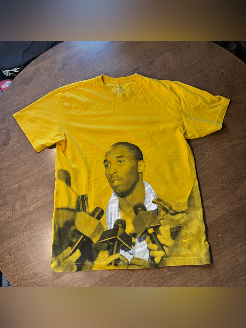 Kobe Bryant Dri Fit Interview Tee Sz M